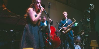 Sam Braysher featuring Annie Majin