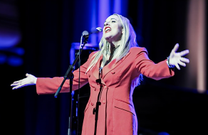 Sunday Sessions: Joanna Eden: Embrace Ella