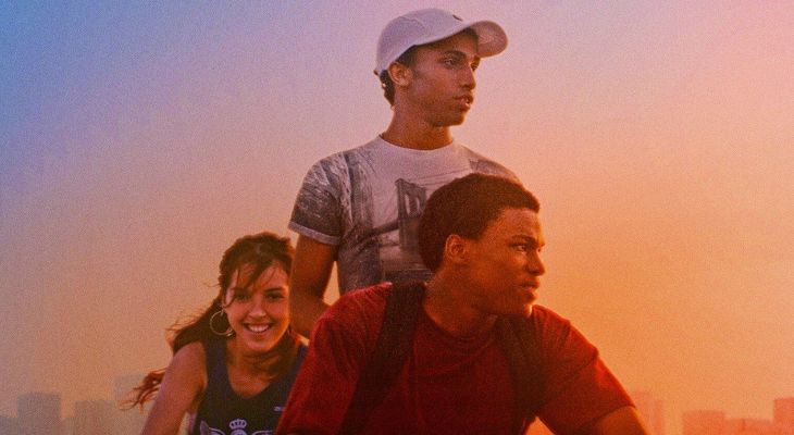 Gagarine (Fanny Liatard and Jérémy Trouilh, 2020)