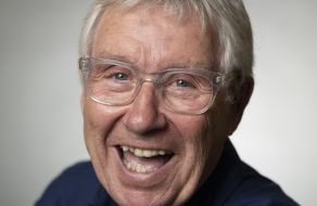  Gregor Fisher