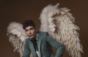 Larry Dean: Hellbent